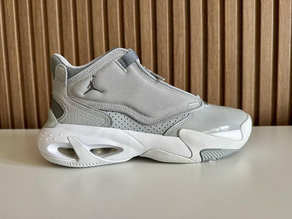 Jordan Max Aura 4 “Cool Grey”