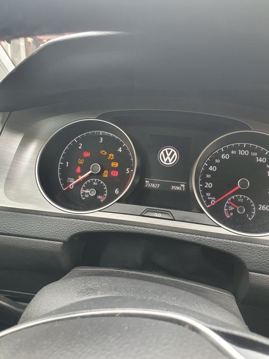 Vw golf 7 tdi 1.6 Bluemoțion
