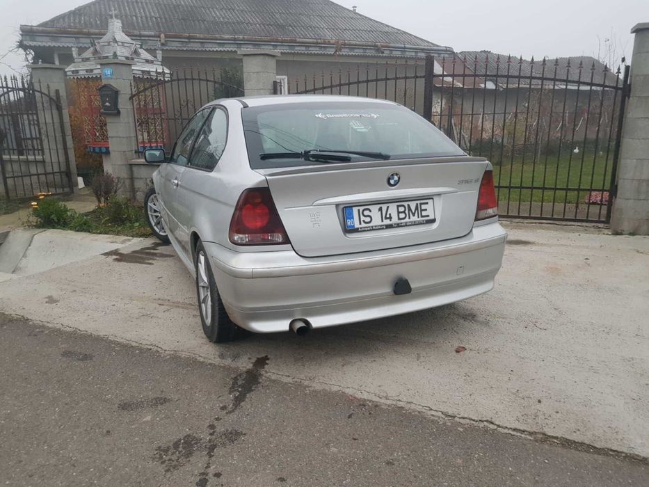 Vând bmw compact