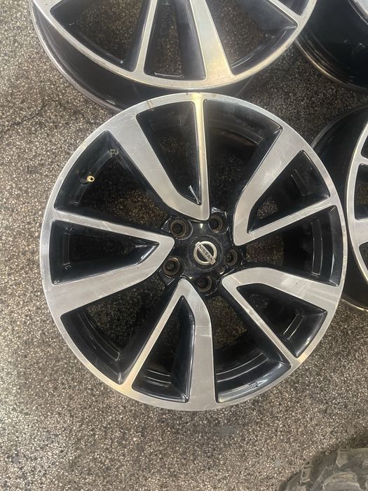 19 “нисан джанти цола 5х114 .3