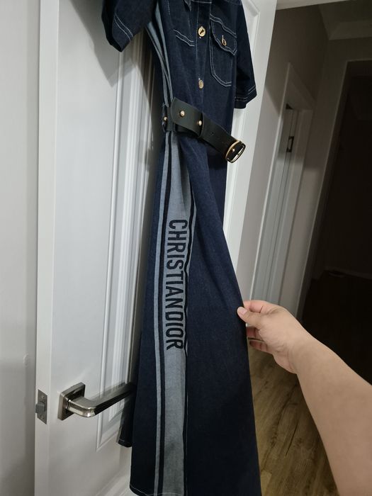 Продам платье под диор, джинса