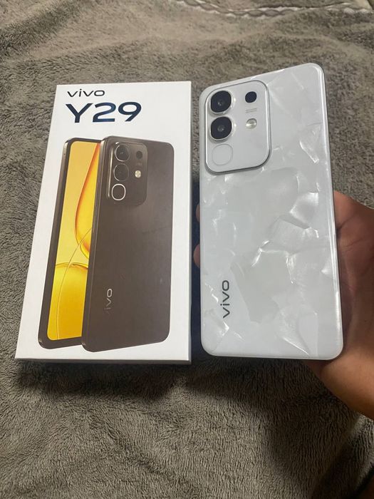 Telefon VIVO Y29