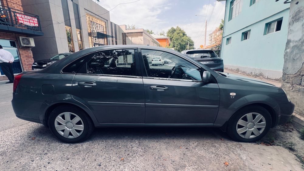 Lacetti 1.8 2013