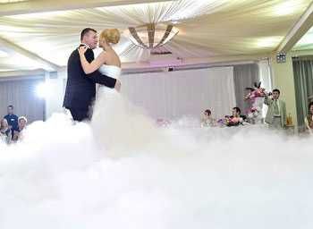 Fum greu cu gheață carbonica dansul mirilor - Cabina foto - Photobooth