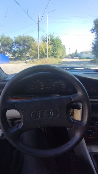 Продам Ауди 100 2.8