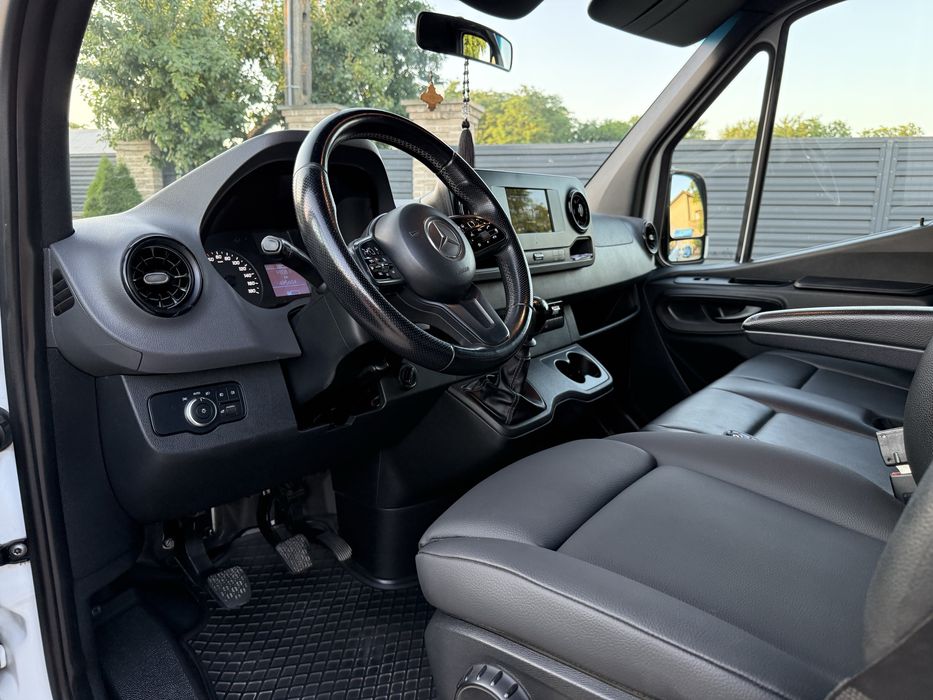 Mercedes Benz Sprinter 2020