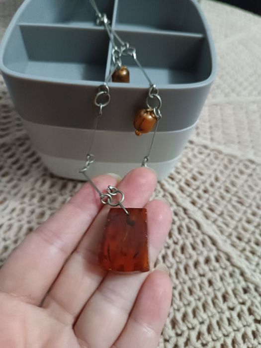 Продам подвеску с  Янтарем