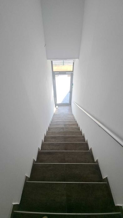 Дава се под наем Офис в Варна, Център - 132 кв.м за 1500 € - Снимка #1