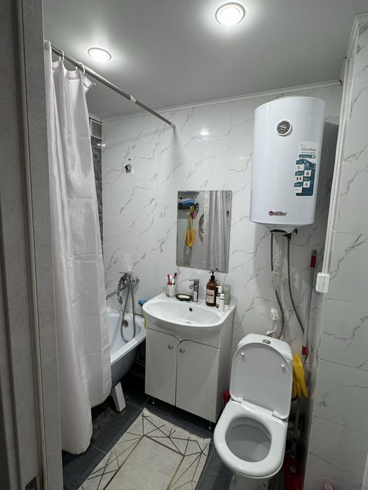 Продам 2х комн квартиру