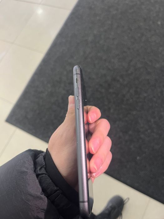 Iphone 11 черный