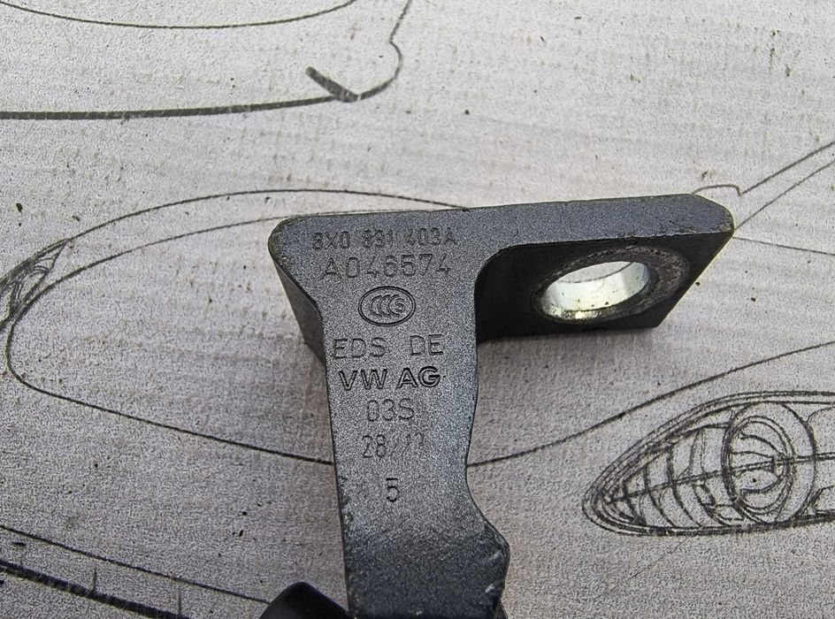 Balamale Ușă Dreapta Spate Seat Leon 5F 2013 / 2012-2020 Cod OEM 8X0831403A (5B2)