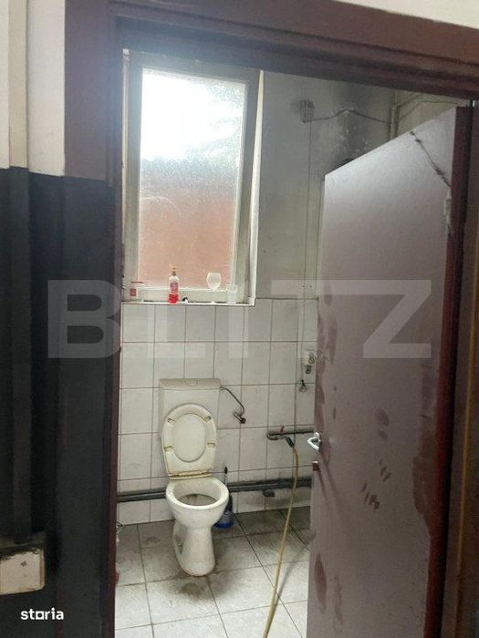 Spatiu comercial de vanzare, 5 incaperi, 328 mp, zona-Spitalul Judetea