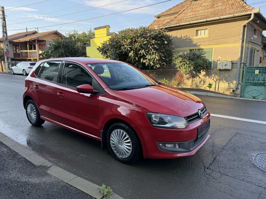 VOLKSWAGEN Polo 2011 — imagine 2