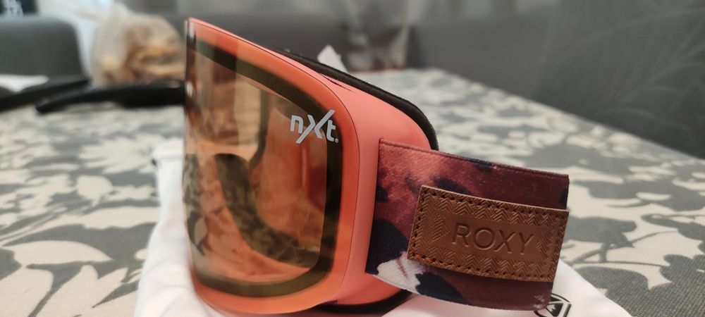 Roxy 3в1 маска фотохромна. Пром до 31.12  78лв.