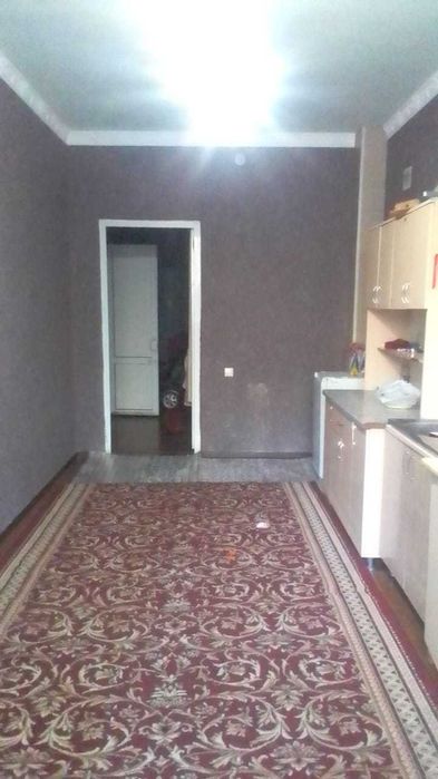 1 xonali uy sotiladi