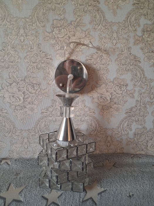 Продам Люстры Хорошем состоянии.