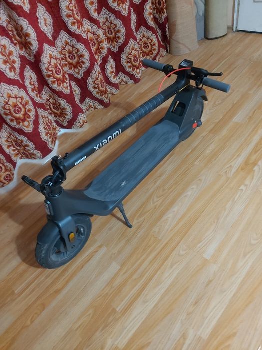 Триколка неразличими от нова