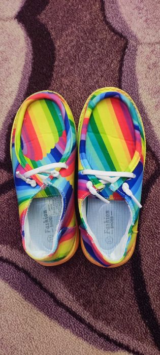 Сладурски детски обувки