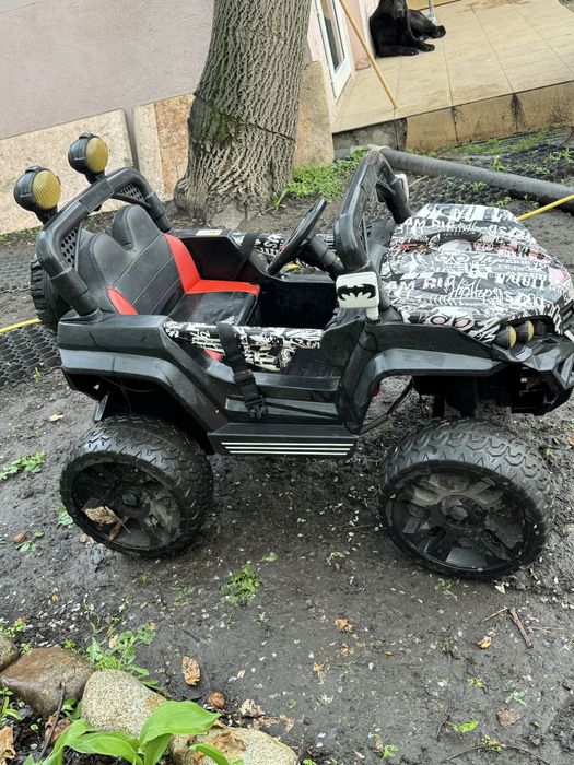 Джип на аккумуляторе