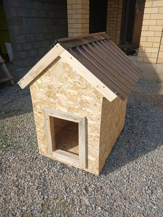 Продам новую собачью будку