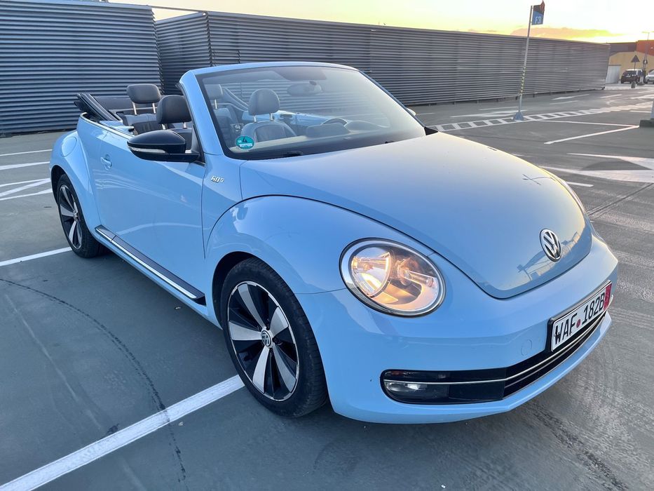 Volkswagen Beetle Serie limitată 60S . 2.0 TDI cu sistem audio Fender Bassman