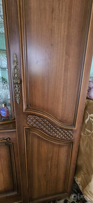 Продаётся в идеальном состоянии стенка-шкаф