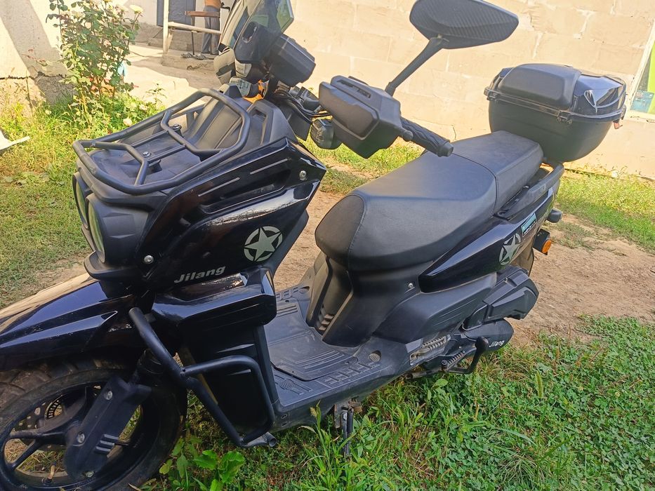 СРОЧНО!!! Мопед Танк Jiang 700км пробег