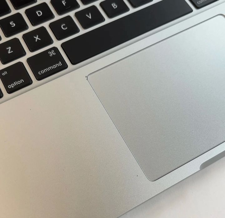 Apple MacBook Pro 13 A1502, 2015
