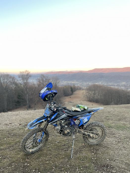 Vand/ schimb cross jrh 125 cititi descrierea!!