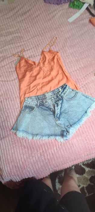 Diferite haine de vanzare noi