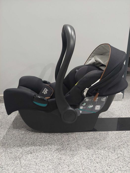 Стол за кола Joie i-Jemini™ i-Size, 40 - 85 см и база за стол Joie i-Base Encore