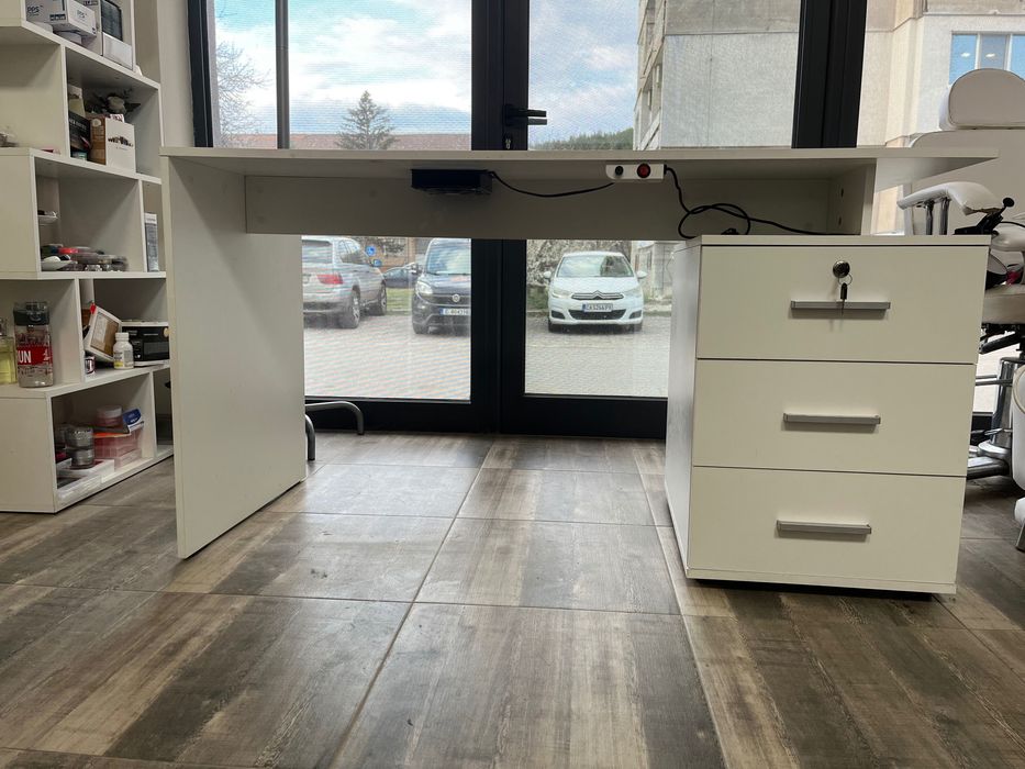 Бюро за маникюр.