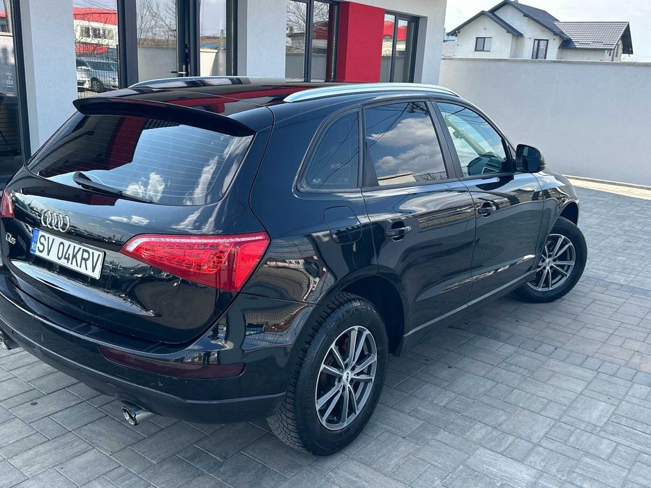Audi Q5 2,0 tfsi quattro 2010 automat accept variante !