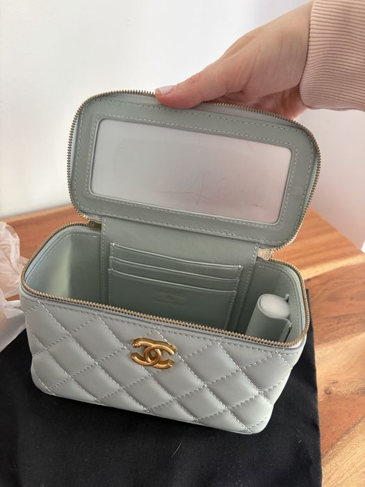 Geanta Chanel Vanity