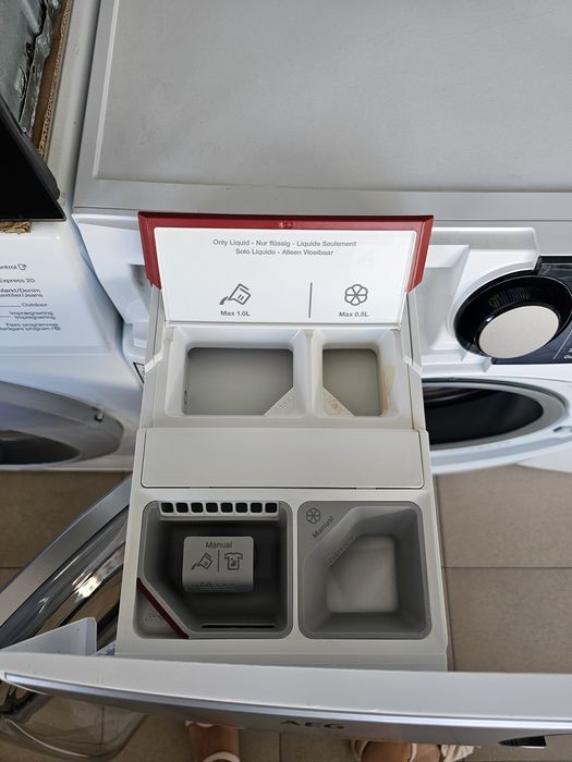 Пералня AEG 8000 Series Auto Dose