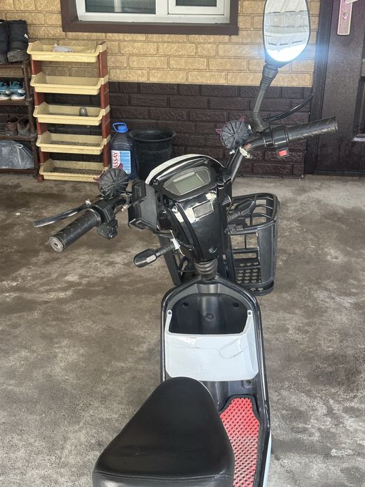 Срочно продам скутер бу