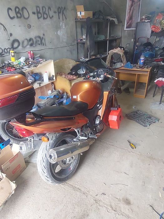 Honda cbr1100xx blackbird