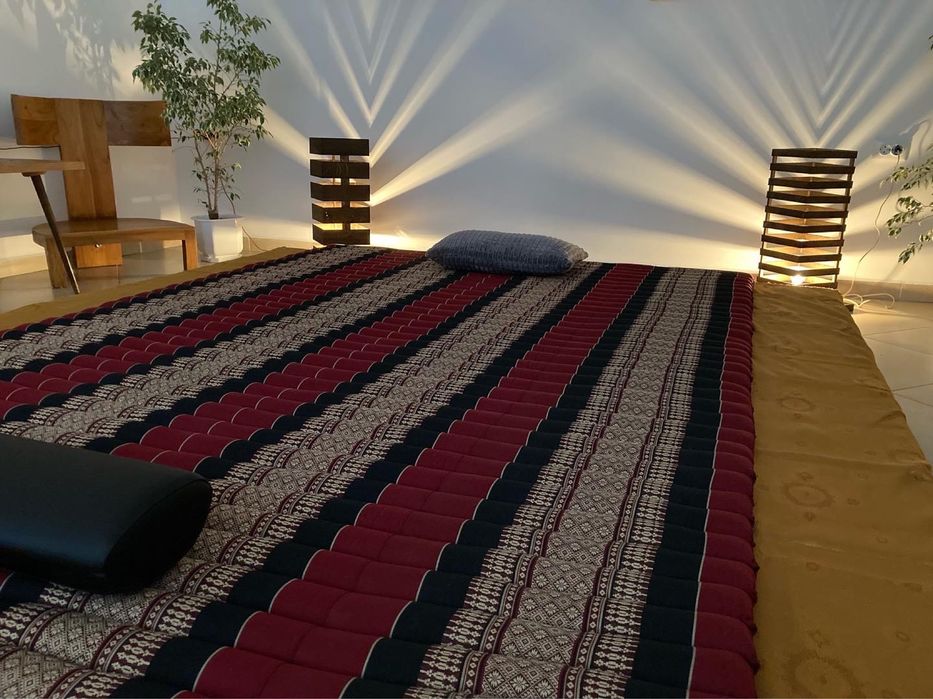 Тай масаж Thai massage