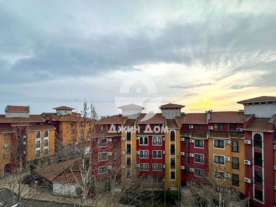 Продава се Едностаен апартамент в Ахелой - 44 кв.м за 1205 €/кв.м - Снимка #6