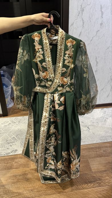 Вечерние платья (халат)