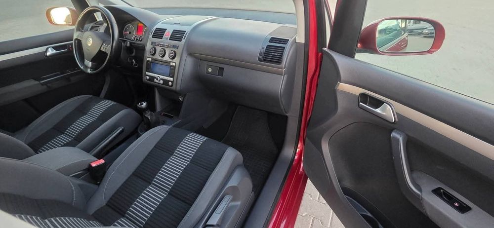 VW TOURAN United 1.9TDI~Cash~Rate~Garanție