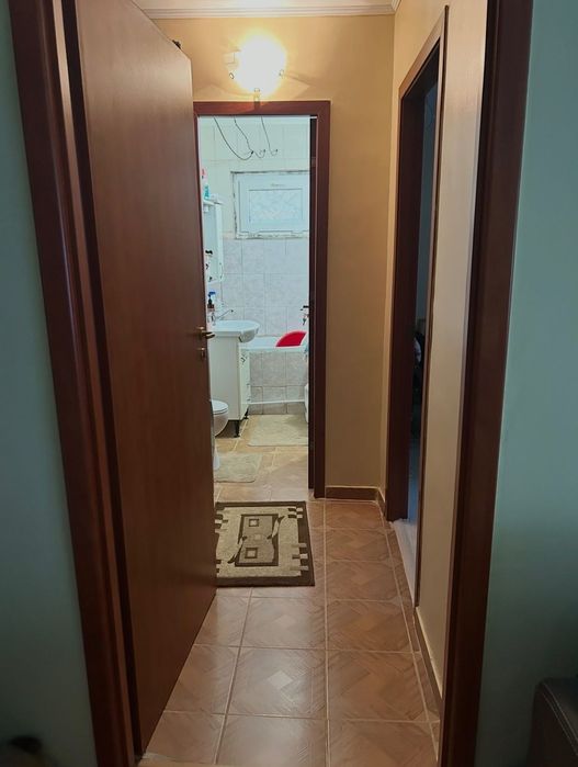 Apartament 2 camere semidecomandat