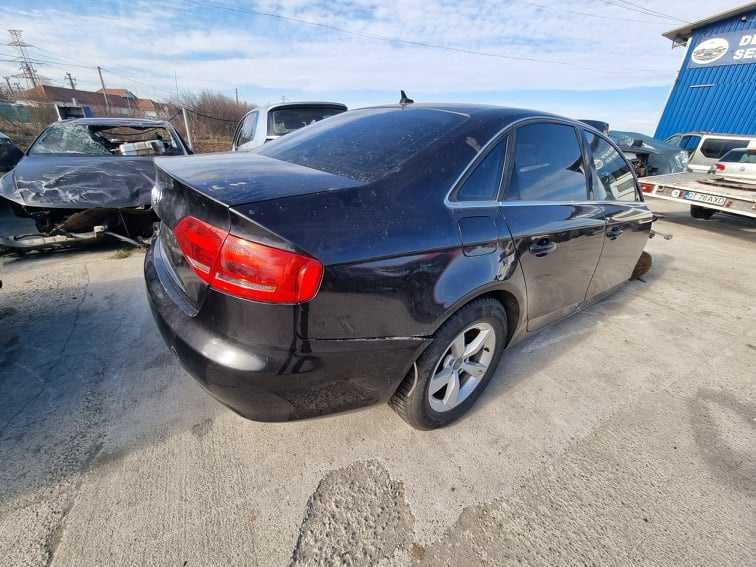 Dezmembrari Audi A4 B8 2.0 TDi 143 cai motor CAGA cutie manuala