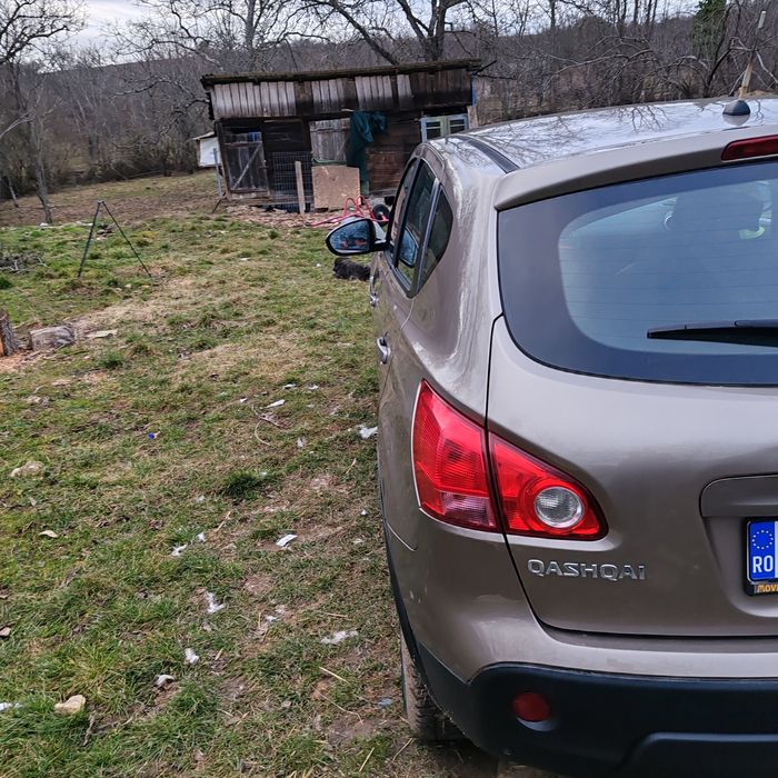 Nissan Qashqai j10 an 20084x4 la buton