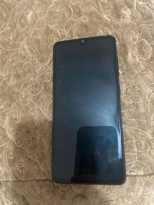 Продам самсунг а41