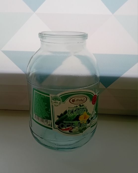 Продам 2х литровый банки