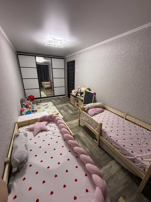 Продам 2 комнатную квартиру