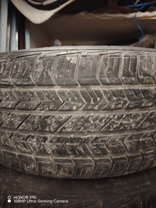 Продаются б/у шины.