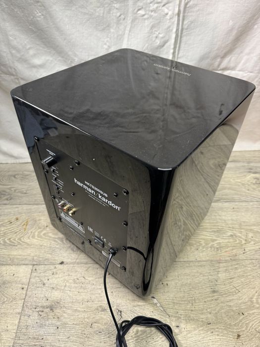 Активен Subwoofer Harman Kardon