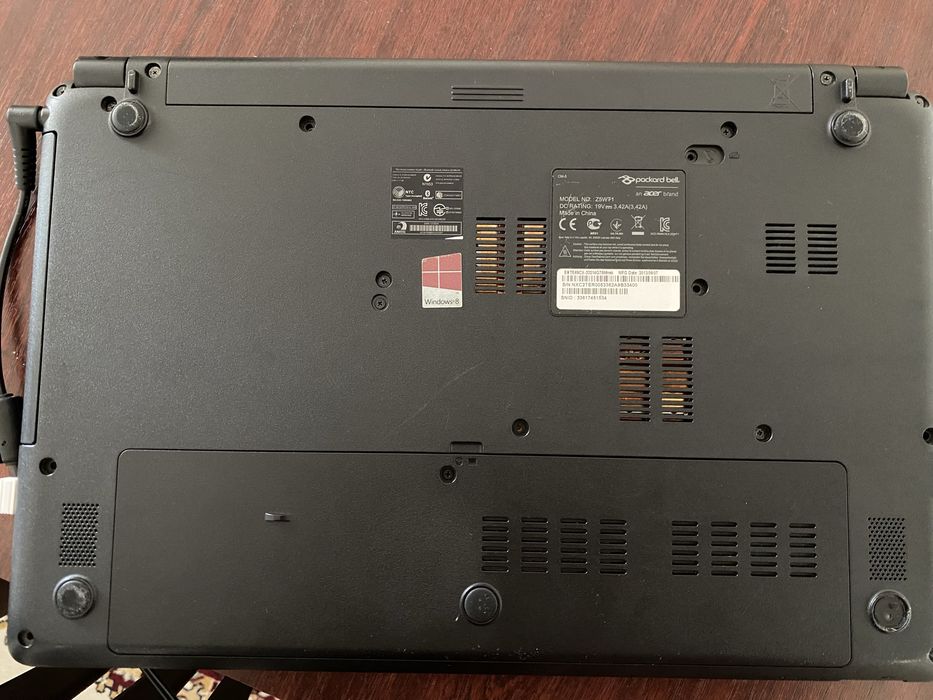 Продам ноутбук Packard Bell